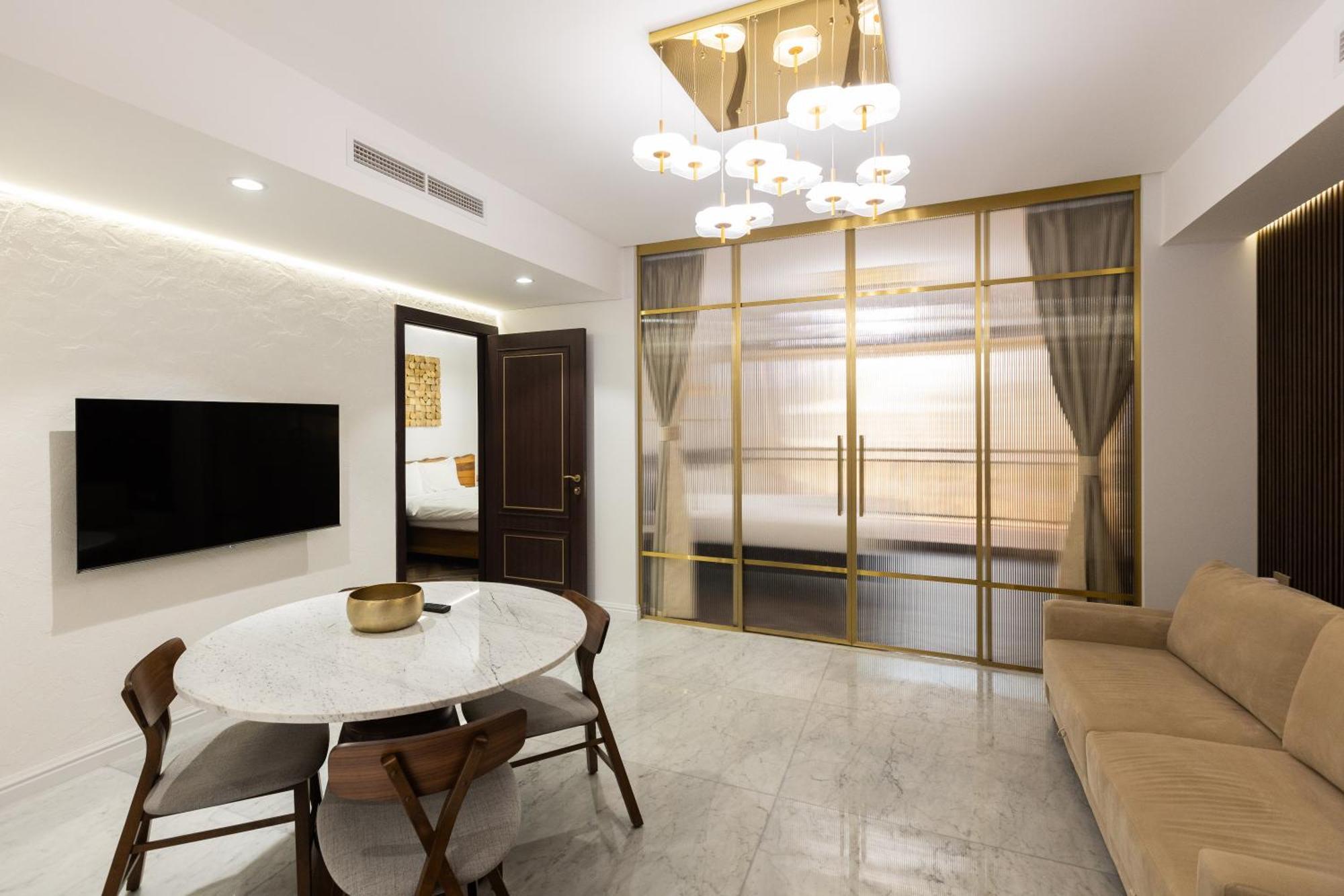 Anantara Residences Palm Jumierah Dubai